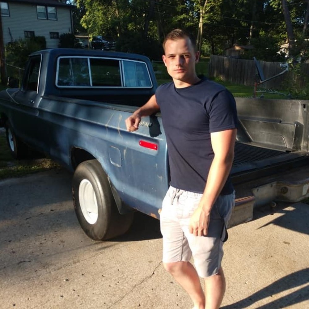 Meet your Posher, Chad
